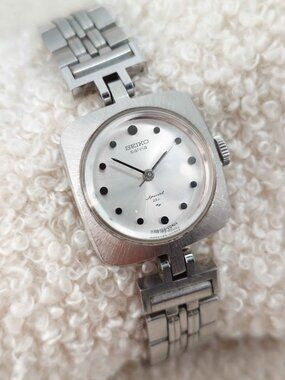 Seiko Salvia Special Ladies Mechanical Watch 23J 1144-3020 Manual Vintage 23mm